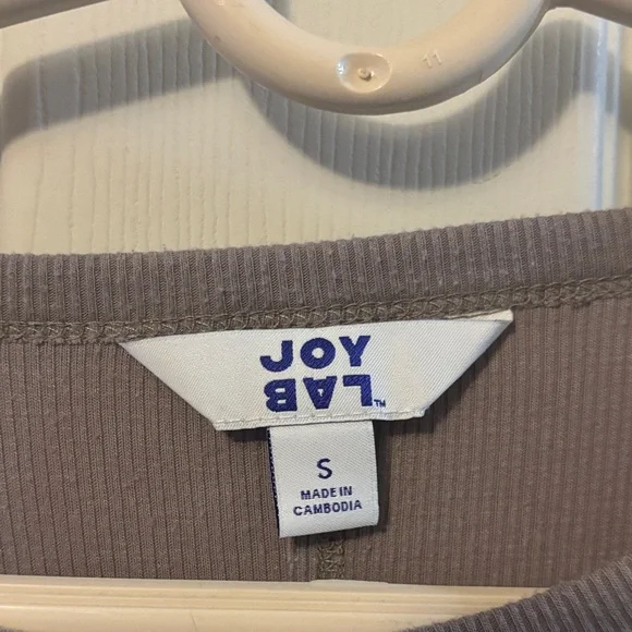 JoyLab Women's Taupe Long Sleeve Top - Picture 2 of 3